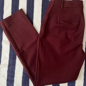 EUC - Comfort Stretch Slim Ankle Pant (Curvy) by WHBM. (Cranberry)
